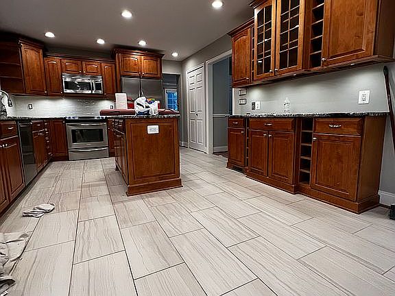 4th image of 13047 Farthingale Dr