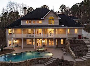 503 Antrim Glen Dr, Hoschton, GA 30548