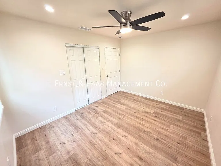 8459 Luxor St — Photo 9