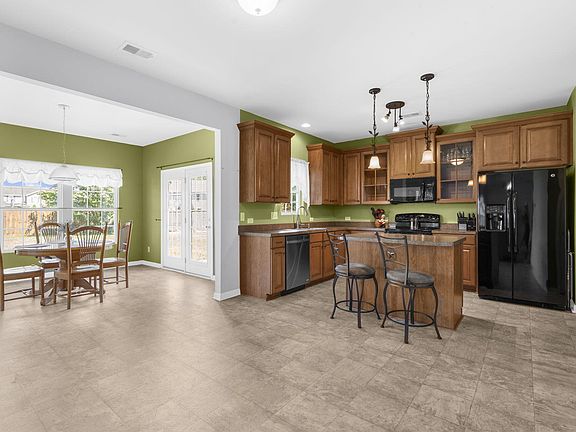 5th image of 6001 Liddington Ct