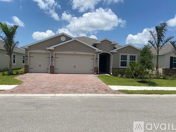 3rd image of 18217 Everson Miles Cir