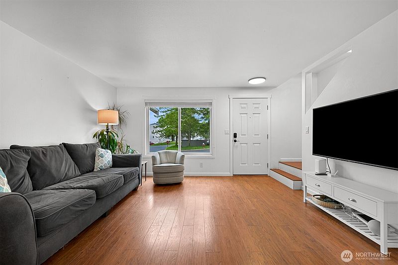 3rd image of 4245 Wintergreen Lane #113