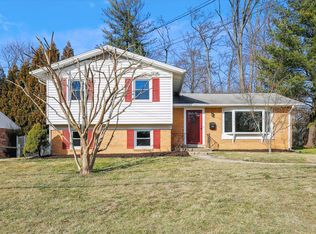 4401 Bel Pre Rd, Rockville, MD 20853