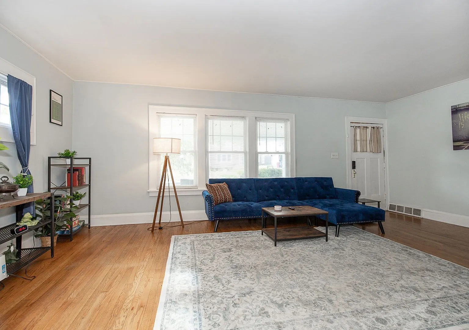 3165 Kensington Road — Photo 3