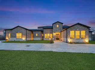 4821 1st St, Pasadena, TX 77504