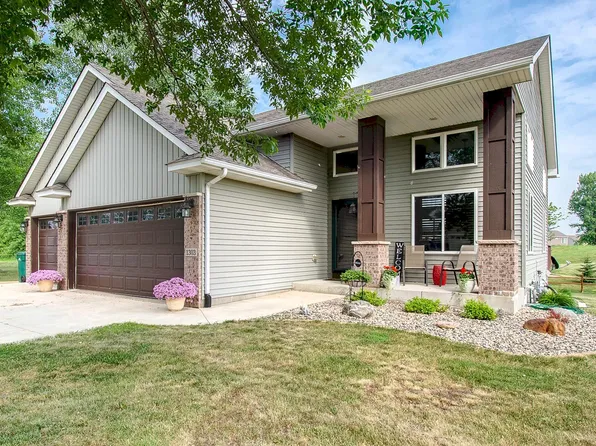 1303 Prairie St NW, Montgomery, MN 56069