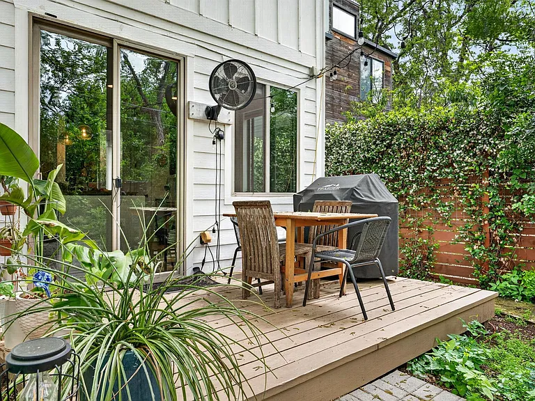 2601 Willow St #B — Photo 21