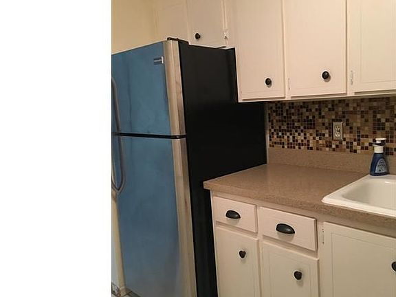 3rd image of 2261 NE 67th St APT 1829