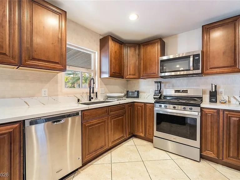 2419 Vegas Valley Dr — Photo 12