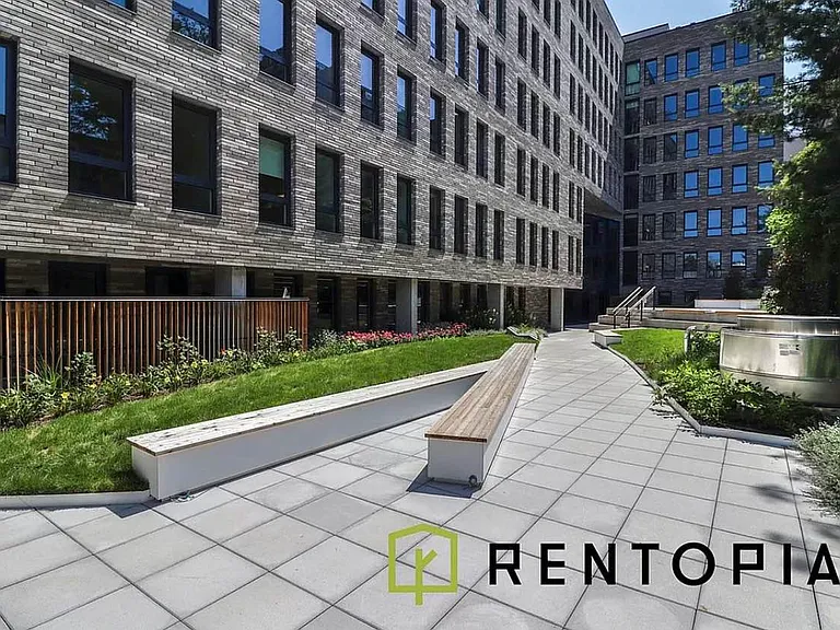 130 Hope St #639N — Photo 15
