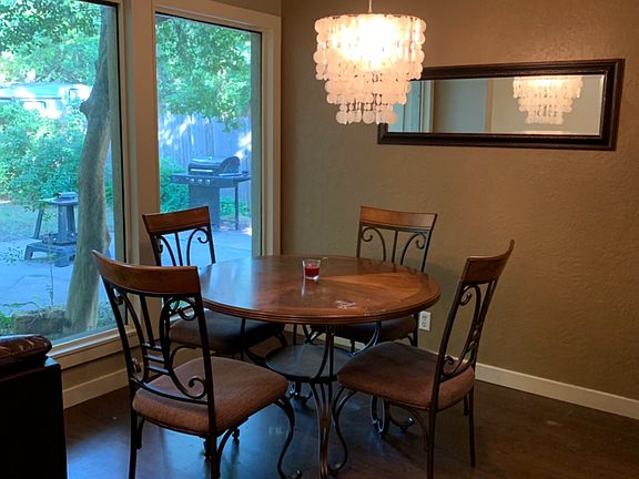 2nd image of 2237 Rogers Cir