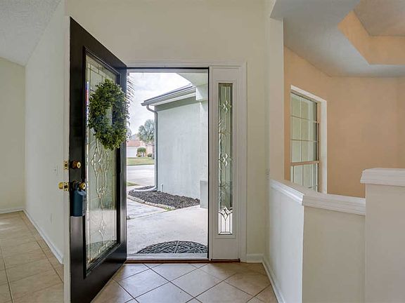 5th image of 252 Ivy Lakes Dr