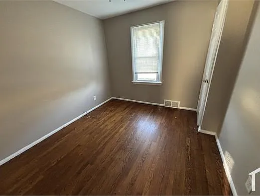 6118 Hancock Ave — Photo 13