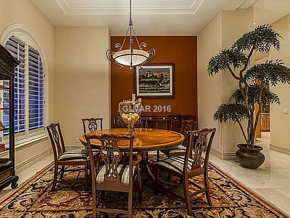 4th image of 9417 Verlaine Ct #0