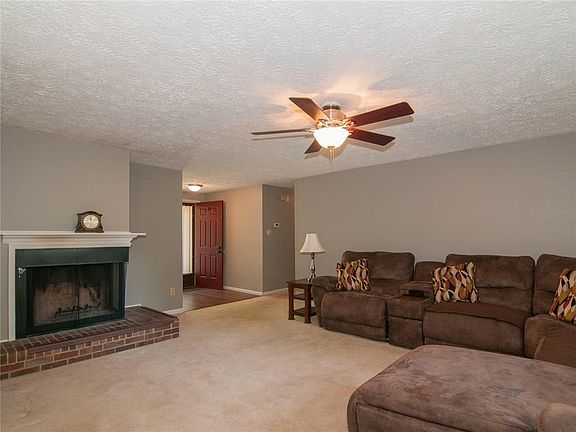 4th image of 7207 Chimney Rock Ct
