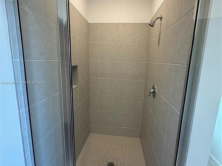 4665 Meyerson Pl — Photo 24