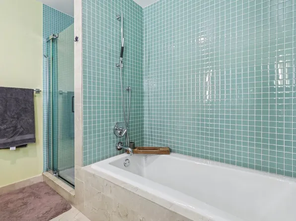 915 Hudson Park image 23 of 44