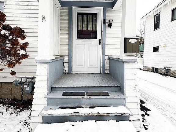 4th image of 16 Gault Ave