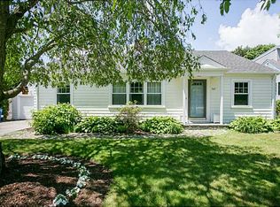 307 Wolcott Ave, Middletown, RI 02842