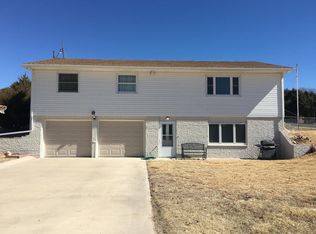 789 W 7th St N, Cheyenne Wells, CO 80810