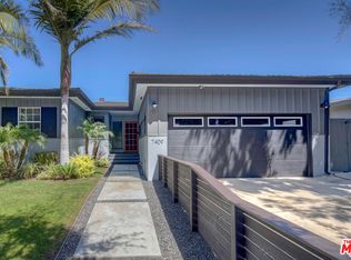 7409 W 83rd St, Los Angeles, CA 90045