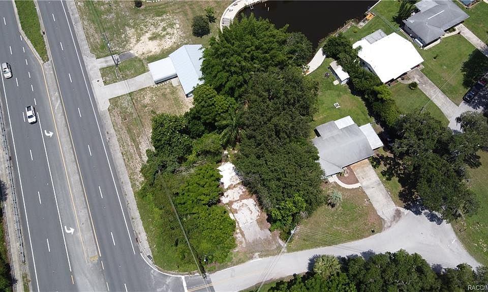 2nd image of 1755 S Cove Walk