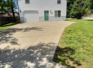(Undisclosed Address), Bolivar, MO 65613