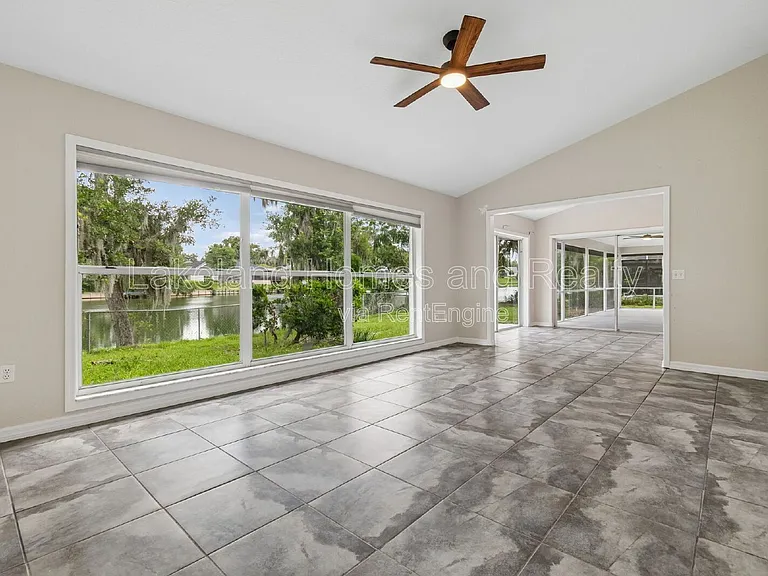 95 Woodside Dr — Photo 20
