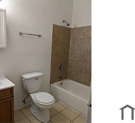 946 N Leamington Ave #2 — Photo 7