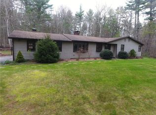 851 Matteson Rd, Coventry, RI 02816