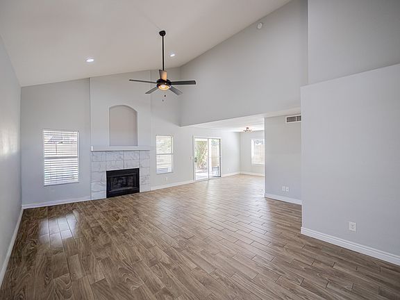 5th image of 7542 W Cinnabar Ave