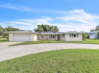 310 Green Dolphin Dr, Cape Haze, FL 33946
