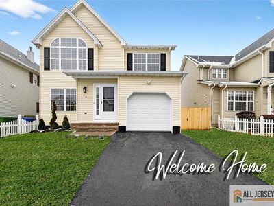 63 Scarlet Dr, Parlin, NJ, 08859