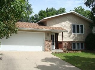2045 Northway Cir, Saint Cloud, MN 56303