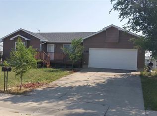 619 Tanglewood Ln, Box Elder, SD 57719