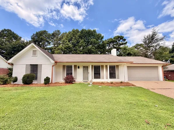 909 Sycamore St, Tupelo, MS 38801