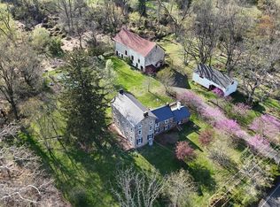 345 Park Ave, Chalfont, PA 18914