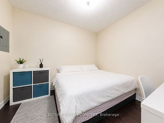 2nd image of 761 Bay St #404