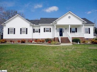 124 Lisa Dr, Fountain Inn, SC 29644