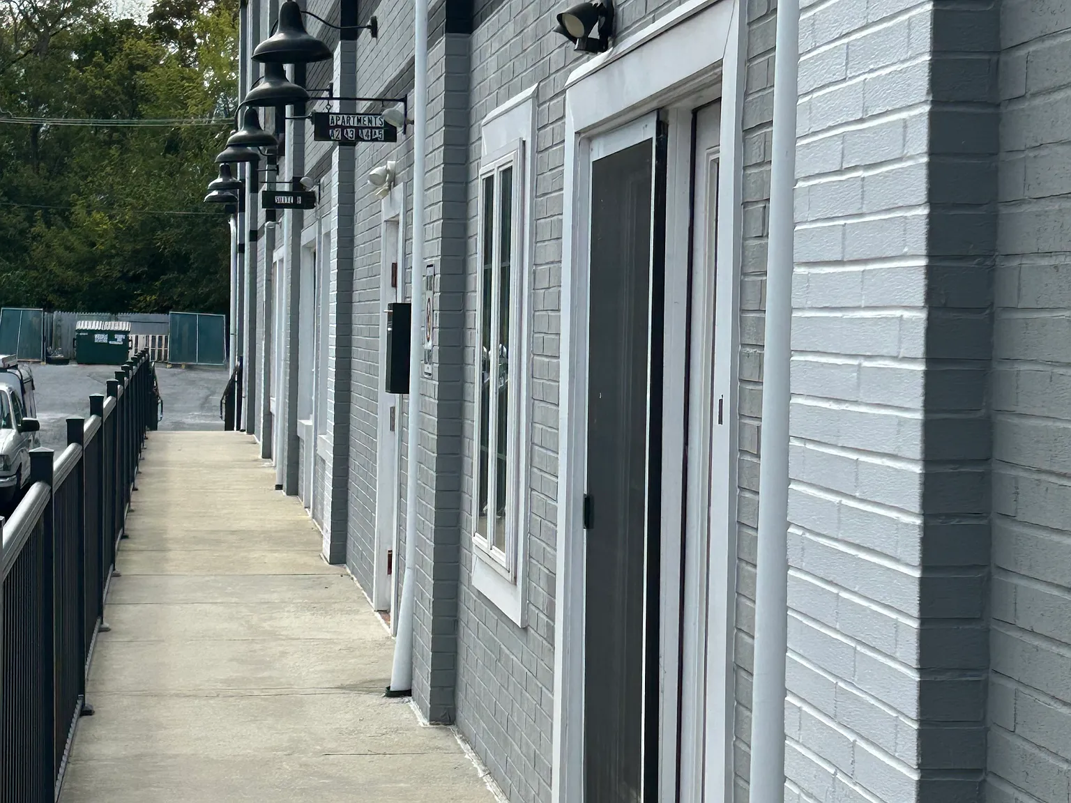 1 bed, $995 — Photo 2