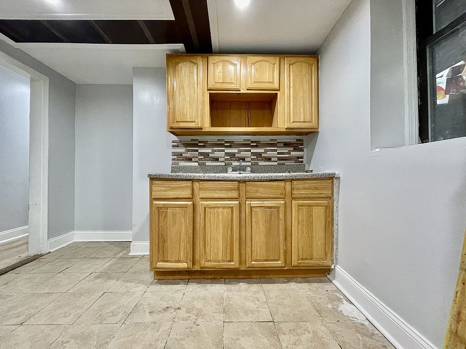 1st image of 317 Fairmount Ave #Be