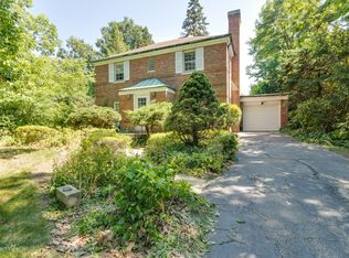 2619 Park Ln, Glenview, IL 60025