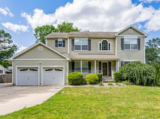 446 Lake Barnegat Dr, Forked River, NJ 08731