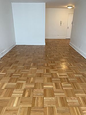 4th image of 435 E 79th St APT 11S