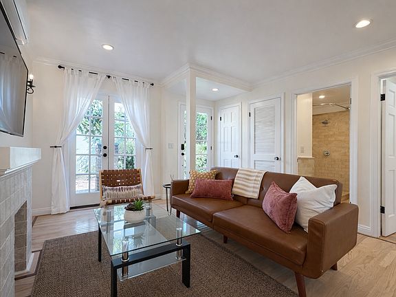 4th image of 1144 15th St #11447
