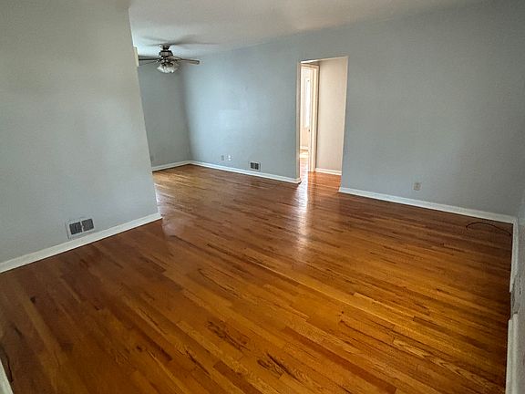 2nd image of 846 S 49th St
