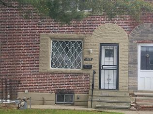 1022 Windsor Rd, Darby, PA 19023