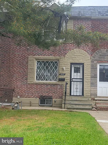1022 Windsor Rd Photo 1