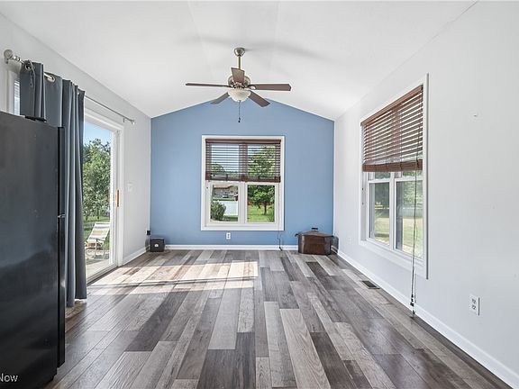 4th image of 4811 Kelly Ave