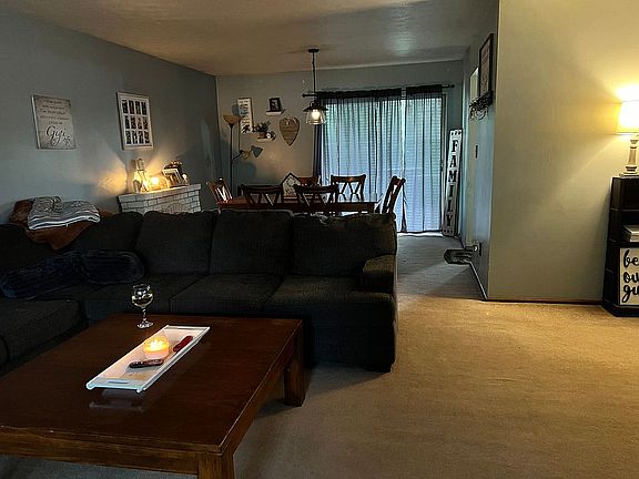 4th image of 108 Woodcrest Dr